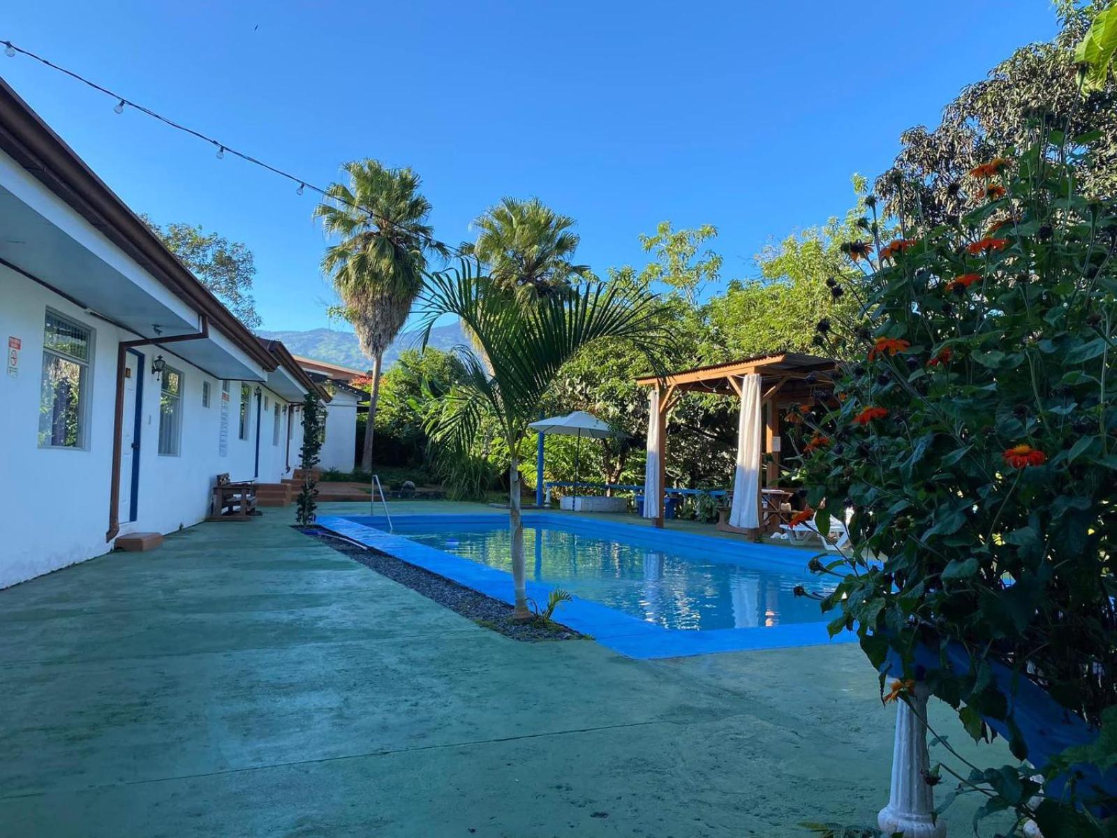 Geliwa B&B Turrialba Zewnętrze zdjęcie